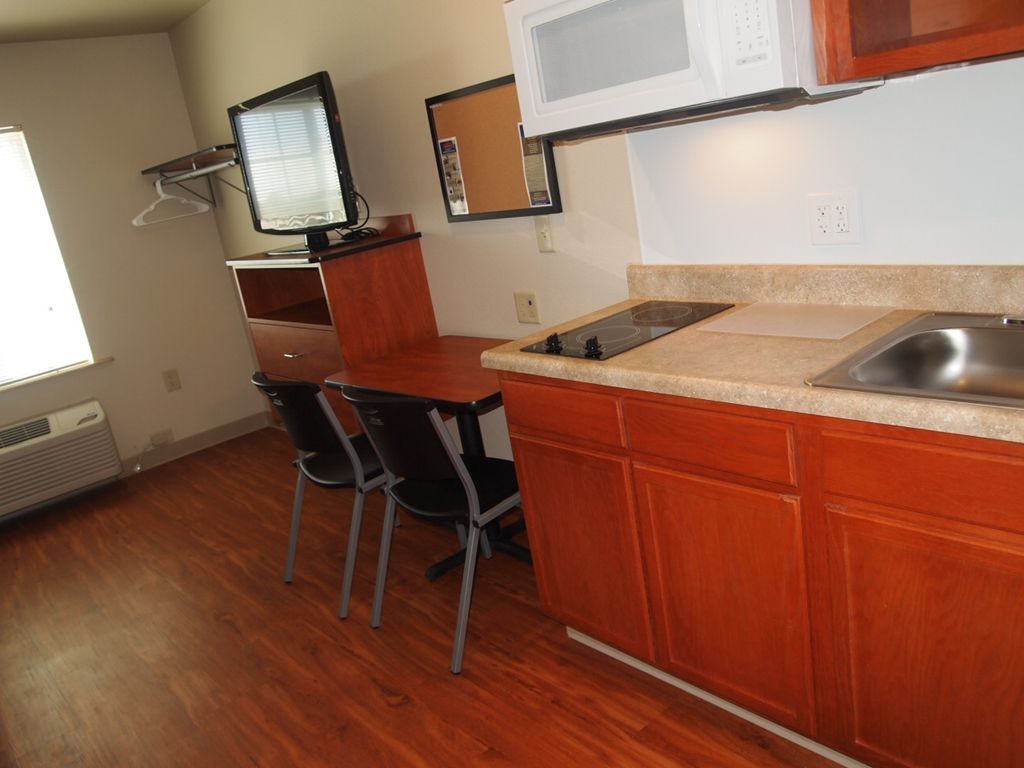 Woodspring Suites Odessa Rum bild